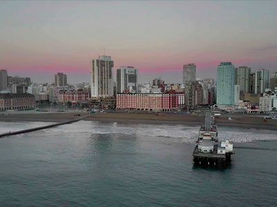Vista drone muelle pescadores Mar del Plata
